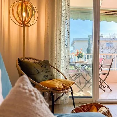 Joli T2 A Deux Pas Des Plages Six-fours Apartment Sanary-sur-Mer
